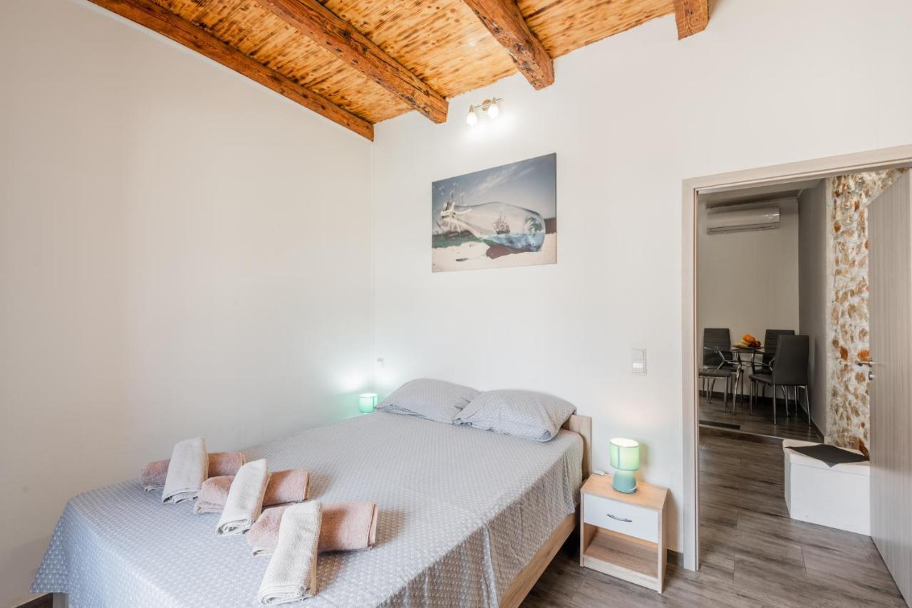 Anni Apartment Pula Exterior photo